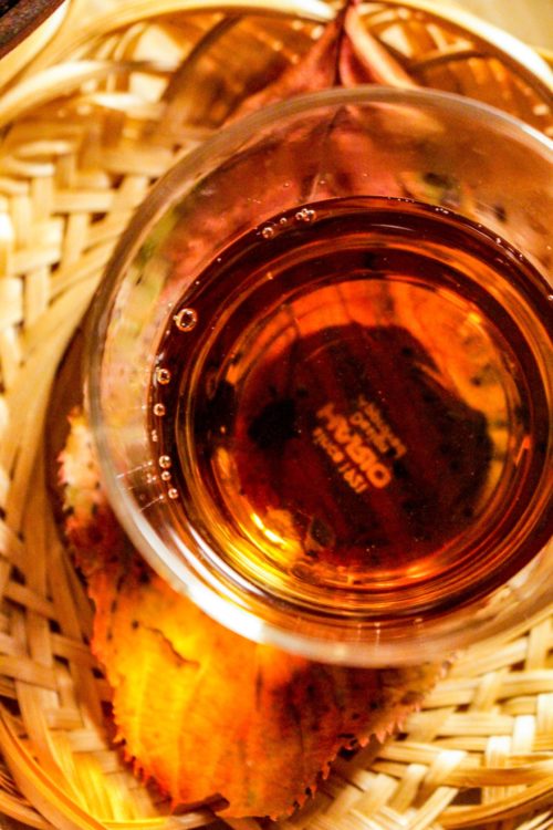 Thé Brun Grillé du Japon - Douceur Flambée - Détail liqueur