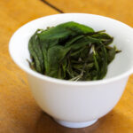 Thé Blanc du Japon 「白瑠 Haru」 de Shimizu Keiichiro à Hidaka-shi, Département de Saitama - Shincha 2024 - Curiousitea