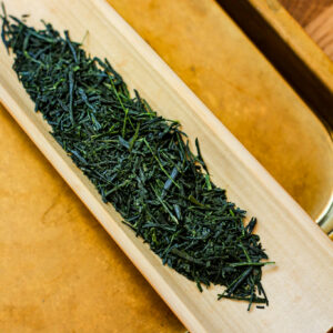 Gyokuro Organic Shincha 2025 - Cultivar Seimei - Nuage Irisé - SAKAMOTO Shuichiro - Curiousitea.fr